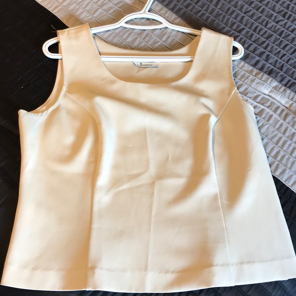 Sleeveless Blouse